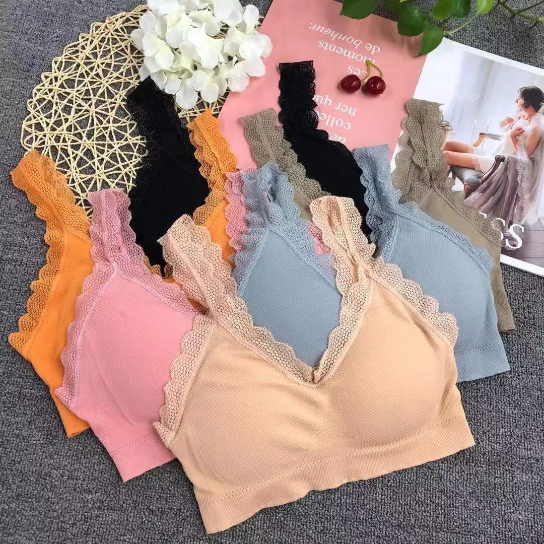 Wholesale Comfortable Adult Women's Sexy One-piece Training Bras with Lace Rhinestone Adjustable Straps Nylon/Cotton Sport Bras