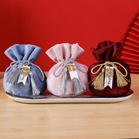 Nouvelle pochette en velours de soie, sac à bonbons féerique, sac en tulle, pochette en velours, sac à bonbons créatif et élégant, cadeau de retour, vente en gros d'usine