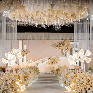 <span class=keywords><strong>Guirnalda</strong></span> <span class=keywords><strong>de</strong></span> Flores <span class=keywords><strong>de</strong></span> Peonía LED para Bodas 2026, con Pétalos Brillantes, Ideal para Decoración <span class=keywords><strong>de</strong></span> Pasillos y Escenarios - Product Image 3