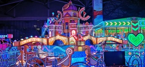 Prezzo di fabbrica Crazy Venice Spaceship Spinning Carnival Top Rides <span class=keywords><strong>In</strong></span> <span class=keywords><strong>vendita</strong></span> Made <span class=keywords><strong>In</strong></span> China - Product Image 2