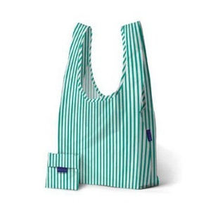 ถุงผ้าไนลอนพับได้สำหรับใช้ในร้านขายของชำสามารถพับเก็บได้ใช้ซ้ำได้เพื่อความสะดวกในการช้อปปิ้ง - Product Image 4