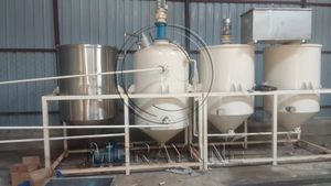 Machine de raffinage automatique d'huile de tournesol et de sésame en acier inoxydable 304, capacité de 3 TPD - Product Image 2