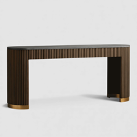 Meja Konsol dengan Top Table Batu, Alas Kayu Beralur, Aksen Trim Emas untuk Ruang Tamu, Pintu Masuk, Lorong, Rumah, Kantor, Hotel