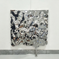Décoration murale en acier inoxydable sur mesure en forme de goutte d'eau, sculpture murale abstraite en métal ondulé pour salon, hôtel, hall d'entrée