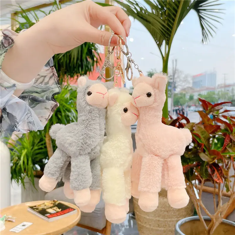 Usine personnalisée OEM 18cm Mini belle alpaga japonais alpaga porte-clés en peluche mignon mouton lama poupée porte-clés pendentif