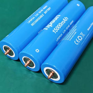 나사 유형 Tipsun 배터리 <span class=keywords><strong>Lifepo4</strong></span> 32140 <span class=keywords><strong>3.2v</strong></span> 15Ah 33140 <span class=keywords><strong>Lifepo4</strong></span> 태양 가로등 배터리 - Product Image 1