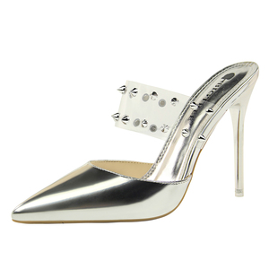 86-15 donne di modo <span class=keywords><strong>con</strong></span> la metà trascinare <span class=keywords><strong>tacco</strong></span> sottile <span class=keywords><strong>con</strong></span> alta superficiale di apertura trasparente parola <span class=keywords><strong>con</strong></span> rivetti in metallo <span class=keywords><strong>pantofole</strong></span> - Product Image 1