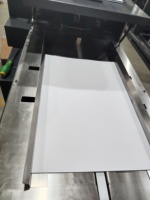 Machine à relier par piqûre à cheval avec chargeur de feuilles interne, idéale pour la création de brochures promotionnelles pour les sociétés d'impression marketing MW-480F