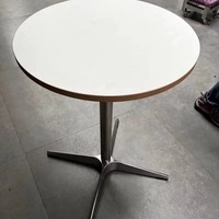 Petite table de cuisine ronde de style bistro Table à manger avec base robuste pour salle à manger salon balcon café