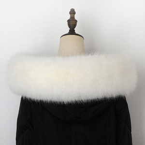 Nouveau col en fausse fourrure thermique haut de gamme pour l'hiver, couleur unie, épais, chaud et confortable pour hommes et femmes - Product Image 4