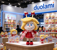 Poupée en peluche pour fille, figurine de dessin animé douce et rembourrée pour la décoration de chambre, cadeau pour enfants, poupée en peluche pour fille sur mesure