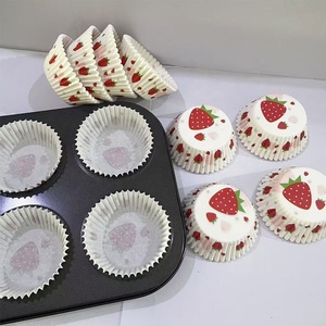 100 unids/caja de tazas para hornear con patrón de fresa, revestimientos de papel grandes a prueba de grasa para pastel de terciopelo de nieve, magdalenas, magdalenas - Product Image 1