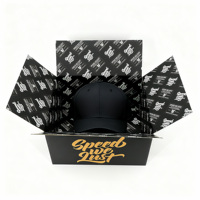 Boîte d'emballage de luxe haut de gamme en carton noir ondulé pour casquette, boîte d'expédition personnalisée pour casquette de baseball