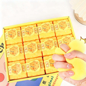 Juguetes Sensoriales Antiestrés de TPR Ecológicos con Forma de Cubo de Queso para Niñas de 14 Años en Adelante, de Subida Lenta, Venta al por Mayor - Product Image 3