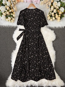 <span class=keywords><strong>Robe</strong></span> maxi à manches courtes de style européen et américain, col en V, élégante, intellectuelle, <span class=keywords><strong>robe</strong></span> décontractée pour femmes. - Product Image 2