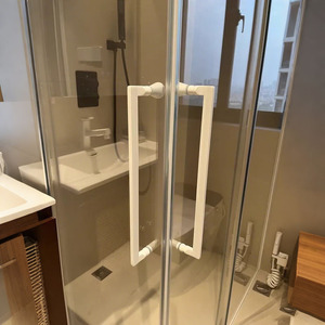 Cabine de <span class=keywords><strong>douche</strong></span> à l'italienne en forme de L à cadre étroit avec porte coulissante en verre trempé, cabine de <span class=keywords><strong>douche</strong></span> de luxe pour salles de bain à domicile et à l'hôtel - Product Image 3