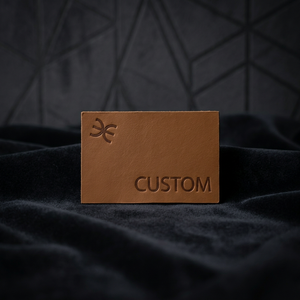 Parche Cuadrado Personalizado de Cuero PU con Logotipo Grabado, Etiqueta Original para Jeans, Ropa, Chaquetas, Bolsos, Sombreros y Zapatos - Product Image 5
