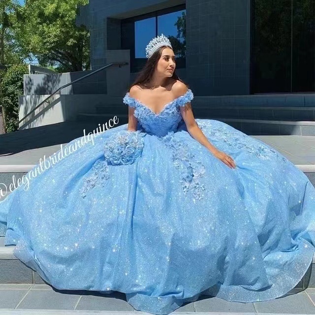 latest quince dress designs 2025 Red Tiered Ruffled Quinceanera Dresses 2025 Strapless Sweetheart Tulle Ball Gown 25058