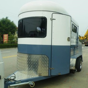 Semirremolque para 2 Caballos Personalizado en Oferta, Remolque para Caballos de Carga Recta con Doble Eje, Frenos Eléctricos y Capacidad de Carga de 4T - Product Image 3