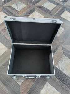 Porte-documents pour ordinateur portable en aluminium 12 pouces avec logo personnalisé OEM avec serrures mallettes en aluminium 18 pouces boîtes en métal - Product Image 6