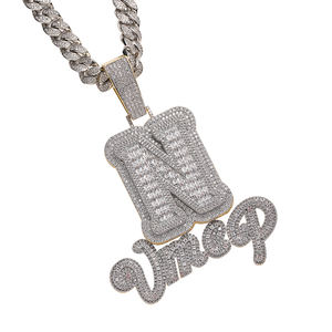 Collar de cadena de eslabones de moissanita personalizado para hombre estilo Hip Hop con material de latón de piedra principal de latón chapado en oro - Product Image 1