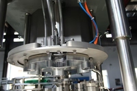 Machine de scellage automatique électrique haute précision pour canettes de boissons, facile à utiliser, avec composants moteur et roulements