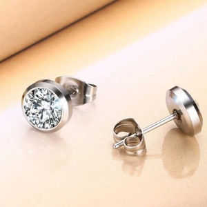Fashion Jewelry Stainless Steel 8mm Round Zircon <b>Stud</b> <b>Earrings</b> Silver Single Cz Stone Diamond <b>Stud</b> <b>Earrings</b> - Product Image 3