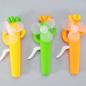 New Trend 12pcs Mini Plastic Cactus Summer Hand Pressure Toy for Kids 8 to 13 Years Classic Display <b>Box</b> - Product Image 2