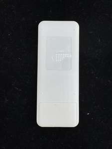 Télécommande universelle Hongkema RM-8026Y de haute qualité, code fixe, portée 10-15m, 4 boutons, ABS/PS, silicone, piles AA - Product Image 2