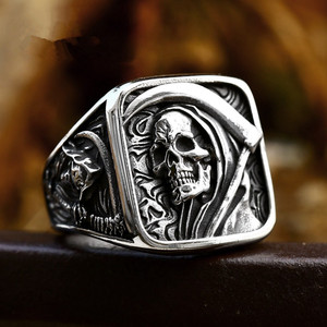 Bague Crâne pour Homme en Acier Inoxydable Design Faucheuse pour Cadeau de Mariage Bague Biker Punk Vintage Vente en Gros - Product Image 4
