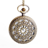Montre de poche pour hommes, séries à quartz, film en cuivre commémoratif, gravure du web d'araignée, de poche avec chaîne