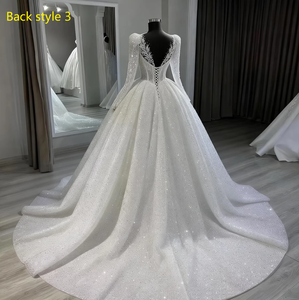 Abito <span class=keywords><strong>da</strong></span> <span class=keywords><strong>sposa</strong></span> a maniche lunghe con pizzo di cristallo e strascico a cappella, scollo illusione, stile ball gown - Product Image 4