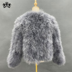 スタイリッシュな女性の本物のトルコの羽のコートファッショナブルな女性のピンクのトルコのジャケット - Product Image 5
