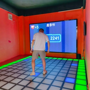 Pista de Baile LED Interactiva, Juego de Arcade, Equipo de Entretenimiento Multisensorial, Pantalla Digital Grande, Zonas de Juego - Product Image 4