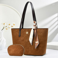 Nouveaux sacs à main pour femmes de grande capacité, design foulard en soie, style tendance, sacs fourre-tout en cuir PU avec pochette, sacs à bandoulière pour femmes
