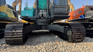 Excavatrice sur chenilles hydraulique de grande taille Kobelco SK350-8 d'occasion bien entretenue, 35 tonnes, prix avantageux - Product Image 2