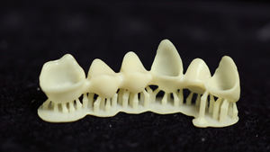 Impresora 3D Imprime Coronas Dentales Permanentes de Resina Sintética Polímero Marca <span class=keywords><strong>IFUN</strong></span> IF3180 Líquido de Alta Precisión Biocompatible 100% - Product Image 6