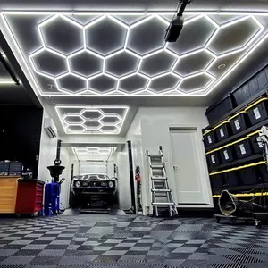 Tổ ong tự động chi tiết sản phẩm thanh ánh sáng cho trạm rửa nhà để xe trần thiết kế hình lục giác đèn LED