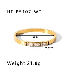 Bracelet de luxe en acier inoxydable plaqué or 18 carats, serti de zircons et pierres précieuses colorées, idéal pour les soirées et comme cadeau. - Product Image 5
