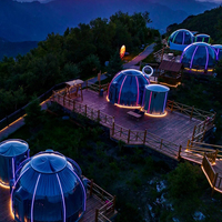 Dôme de luxe de haute qualité pour séjour en plein air, avec fenêtre panoramique, restaurant, maison bulle pour une vue sur les étoiles