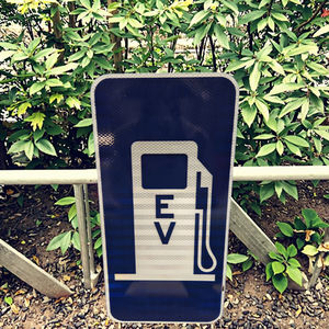 Panneau en aluminium Panneau routier rectangulaire réfléchissant personnalisé pour station-service Sécurité Triangle Type solaire Matériau métallique - Product Image 2