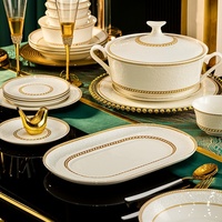 Vaisselle en Porcelaine Fine : Assiettes et Bols, Combinaison Libre, Compatible Micro-ondes, Motif Rose en Relief, Céramique de Jingdezhen, Haute Valeur