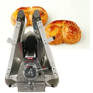Mini Ruimtebesparend Croissant Pastadeegroller Voor Bakkerij Brood Maken