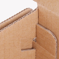 Boîte d'emballage pour chaussures en carton ondulé personnalisée, laminage mat, revêtement UV, matériaux recyclés, gaufrage, dorure à chaud, pantoufles