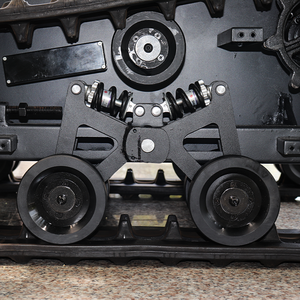 Robot telaio Ugv piattaforma cingolata veicolo pista telecomandato cintura in gomma robotica cingolata piattaforma portante cingolata - Product Image 2