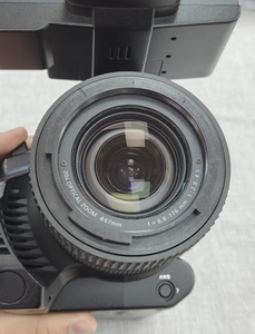 Caméra portable 4K de qualité professionnelle AJ-UPX360MC haute performance avec zoom optique 20x et stabilisateur d'image hybride à cinq axes - Product Image 5