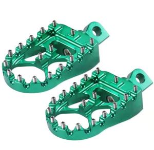 ที่พักเท้ามอเตอร์ไซค์แบบกลึงขึ้นรูป ออกแบบเองได้ ผลิตตามมาตรฐานโรงงาน OEM อะลูมิเนียมความแม่นยำสูง - Product Image 5