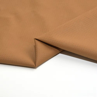 Cuir PU épaissi, couche extérieure en cuir synthétique pour moto avec rembourrage en cuir