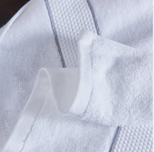 Ensemble de serviettes de luxe en coton 100% naturel Hilton Hotel pour la maison et l'hôtel, ensemble de serviettes de bain personnalisées - Product Image 3