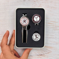 Ensemble d'accessoires de golf 2026 - Outil de réparation de divots de golf avec marqueur de balle, clip pour chapeau et boîte en alliage de zinc moulé sous pression - Cadeau sportif